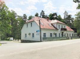 Penzion Zelený Háj，位于Merklín的酒店