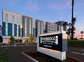 Staybridge Suites - Long Beach Airport, an IHG Hotel，位于长滩的酒店