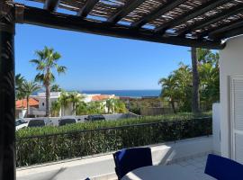 Ocean View Cabo Condo Create Memories!!，位于圣何塞德尔卡沃Club Campestre附近的酒店