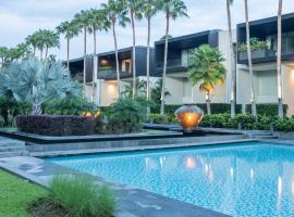 Baan Yamu Suites，位于班巴克洛的酒店