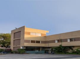 OYO Flagship 65819 Hotel Gopi Lodging，位于Sonai的酒店