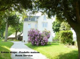 Château Bily B&B Hôtel，位于La Chèze的酒店