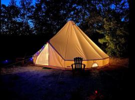 Camping Arbre de Vie，位于蒙塔尼亚克的酒店