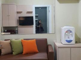 Apartemen Harian Green Pramuka City Jakarta Pusat 2 Bedroom By Vika，位于雅加达的酒店
