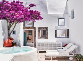 2 bedroom charming villa with outdoors jacuzzi，位于梅加洛克里的家庭/亲子酒店