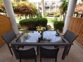 Royal Park Eilat - Garden Apartment by CROWN，位于埃拉特的公寓式酒店