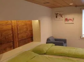 皇冠旅馆
