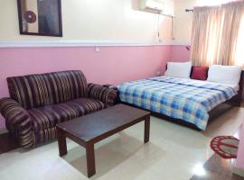Maria Suites Limited，位于Mofoluku的酒店