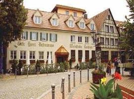 Flair Hotel Weinstube Lochner，位于巴特梅根特海姆的酒店