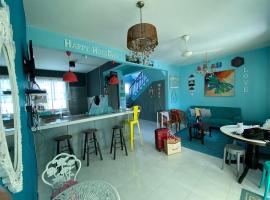 Suhana HomeStay Semporna - Cozy Home，位于仙本那的海滩短租房