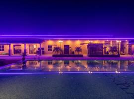 Classic Plaza Hotel，位于西玛拉的酒店