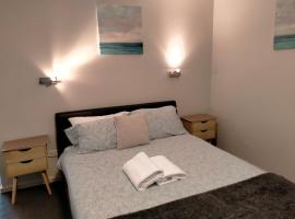 Mandurah Mini Stay，位于曼哲拉的酒店