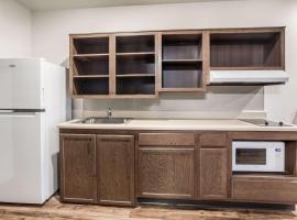 WoodSpring Suites Atlanta Newnan，位于纽南的酒店