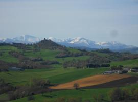 L'Isola Che Non C'era，位于Apiro的酒店