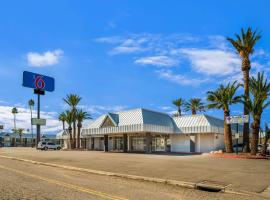 Motel 6-Tucson, AZ-Downtown，位于土桑的酒店