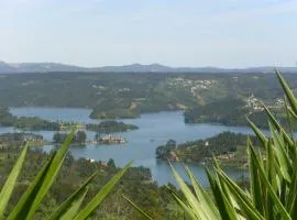 特洛维多尔旅馆