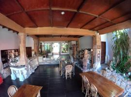 PIAS POPPIES HOTEL，位于兰特包的酒店