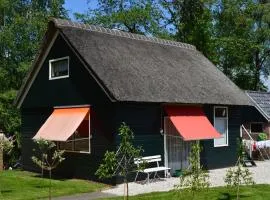 A cosy house close to Giethoorn and the Weerribben Wieden National Park with a boat available hire