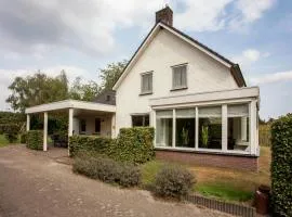 Cottage in Leenderstrijp near Nature Reserve