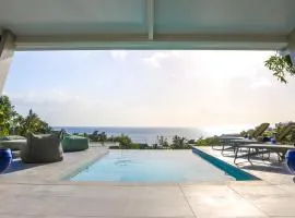 Villa 5* avec piscine et vue mer exceptionnelle