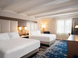 Crowne Plaza Albany - The Desmond Hotel，位于奥尔巴尼的酒店