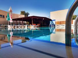 Florea Hotel Apartments，位于阿依纳帕的酒店