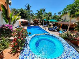 HOTELITO SWISS OASIS, Playa Zicatela - Adults Only - Kitchen - Cocina，位于埃斯孔迪多港的浪漫度假酒店