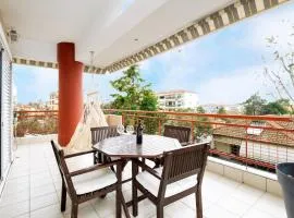 3BR Suite 300mts from the Beach