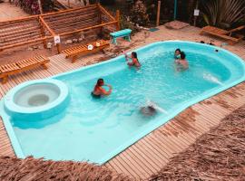 El Zoo Hostel, Bar & Pool，位于帕洛米诺的酒店