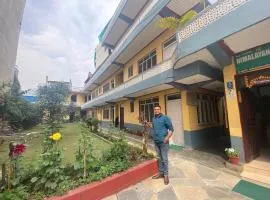 Pushpa Guest House