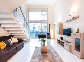 Oshun Sanchinarro LOFTS & MIDSTAY，位于马德里的酒店