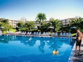 Hotel Baia di Conte，位于费尔蒂利亚的酒店