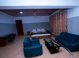 Pemicsa Hotel Accra