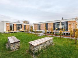 Tiny Cubus，位于奥斯特罗芬的酒店