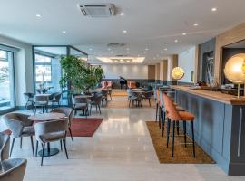 Cristallo Wellness Hotel，位于阿帕里卡的酒店