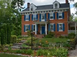 Lightner Farmhouse B&B