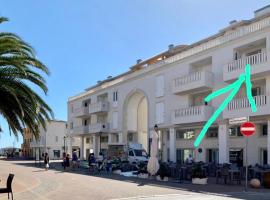 Appartamento Sabbia & Conchiglie，位于马洛塔的公寓