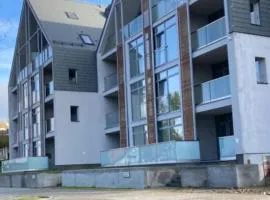 Nowoczesny Apartament z widokiem na jezioro