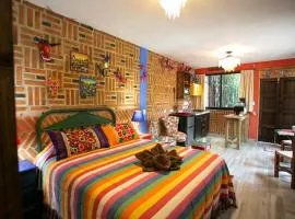 Majikal B&B - Alebrijes