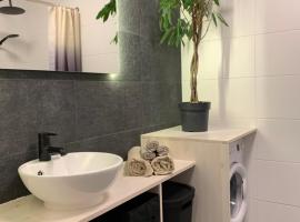 Apartment Riia mnt 88，位于派尔努的酒店