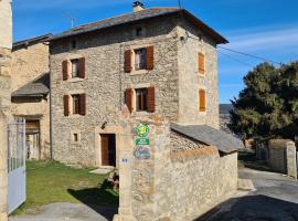 Maison de caractère en Pierre Cal Blanic，位于圣皮耶尔代勒福尔卡的酒店