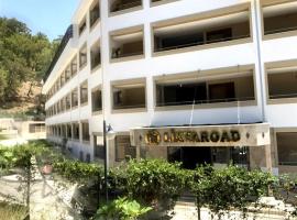 LİKYA ROAD RESORT HOTEL，位于穆拉的酒店