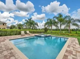 Modern Villa wPrivate Pool and Air Hockey Table