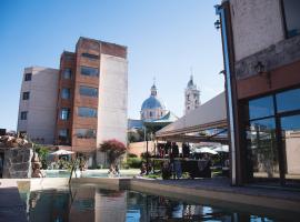 萨摩卡酒店，位于萨尔塔的酒店