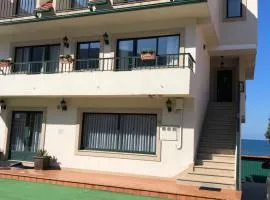 APARTAMENTO JUNTO AL MAR