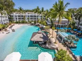 Beach Club Private Apartments Palm Cove
