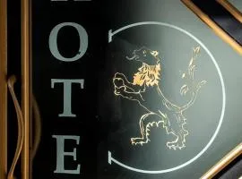 利昂德奥罗酒店