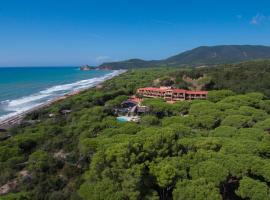 Roccamare Resort - Le Dimore della Pineta，位于卡斯蒂里昂纳·德拉佩的酒店