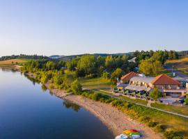 Les Lofts du Grand Lac de Lozère，位于朗戈涅巴勒斯王国高尔夫球场附近的酒店