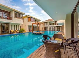 Ochre Villa- Luxury property in Assagaon / Vagator，位于瓦加托的乡村别墅